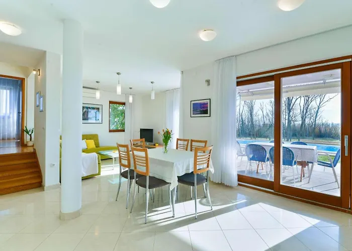 别墅 Coast Secluded House With Heated Pool *
