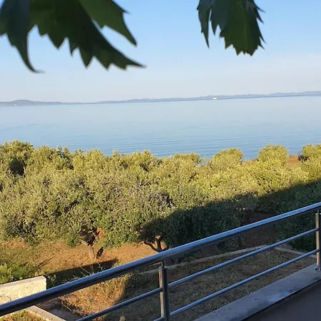 Villa Coast Secluded House With Heated Pool Privlaka