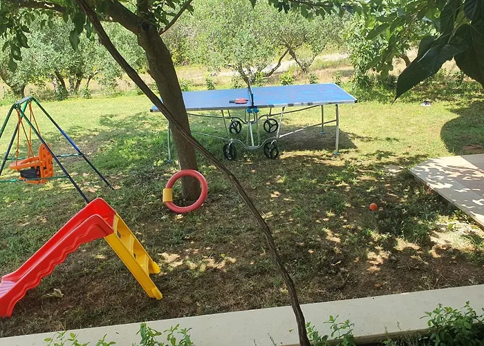 Coast Secluded House With Heated Pool * Privlaka (Zadar)