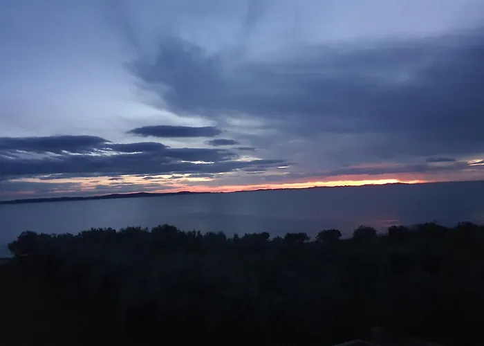 Coast Secluded House With Heated Pool *